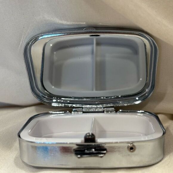 Stained Glass Blue Rose Travel Pill Box 2 Compartment Medicine Pill Case NEW - Picture 5 of 5